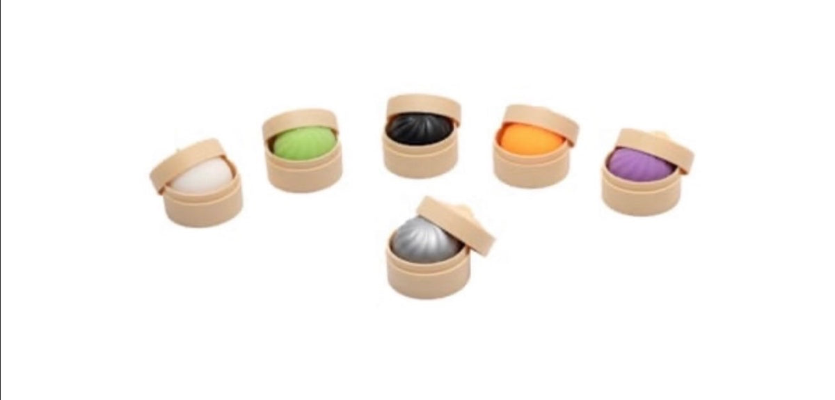 Crazy Fun Extra Mini Mystery Dumpling Chrome Edition (Styles May Vary)